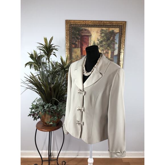 Executive Collection Women’s Jacket Size 16 Light Beige Bow-Front Blazer Collar - Picture 2 of 8